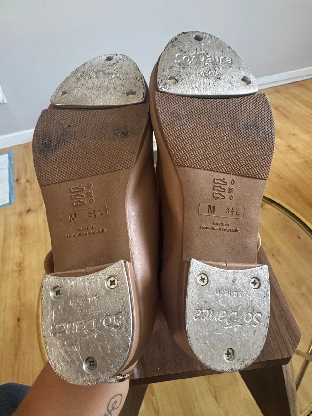 Girls' Classic Mary Jane Tap Shoes in Beige